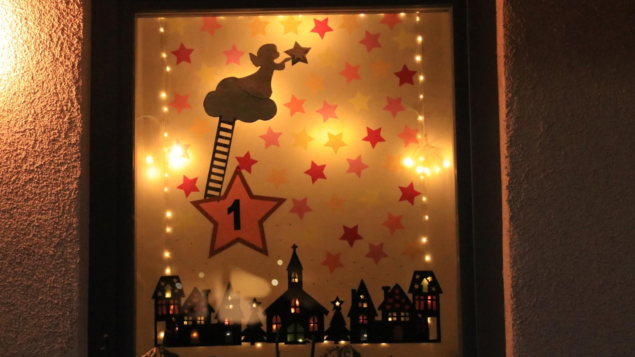 Lebendiger Adventskalender Fenster 1